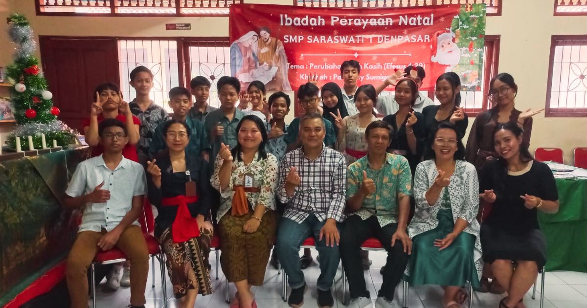 Perubahan oleh Kasih : Perayaan Natal Bersama di SMP (SLUB) Saraswati 1 Denpasar